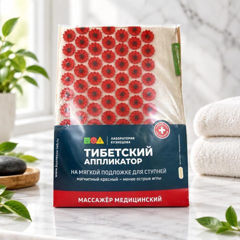 Массажер медицинский "Тибетский апликатор магнитный" на мягкой подложке для ступней красный