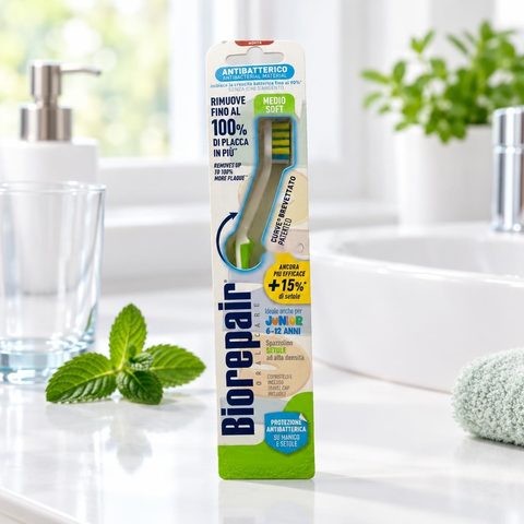 Biorepair Curve Junior Зубная щетка изогнутая детская с 12лет